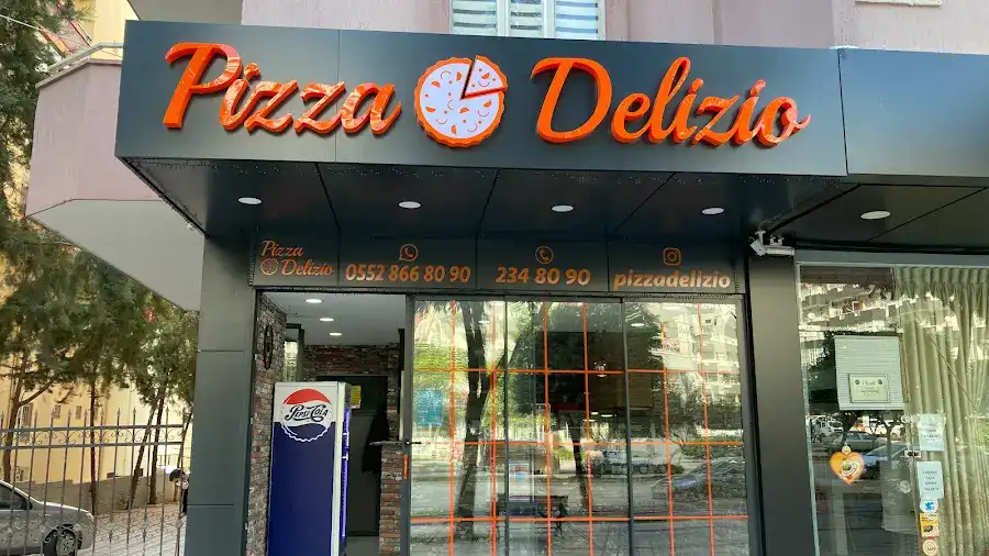 Pizza Delizio