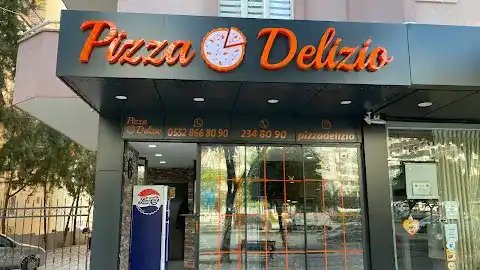 Pizza Delizio