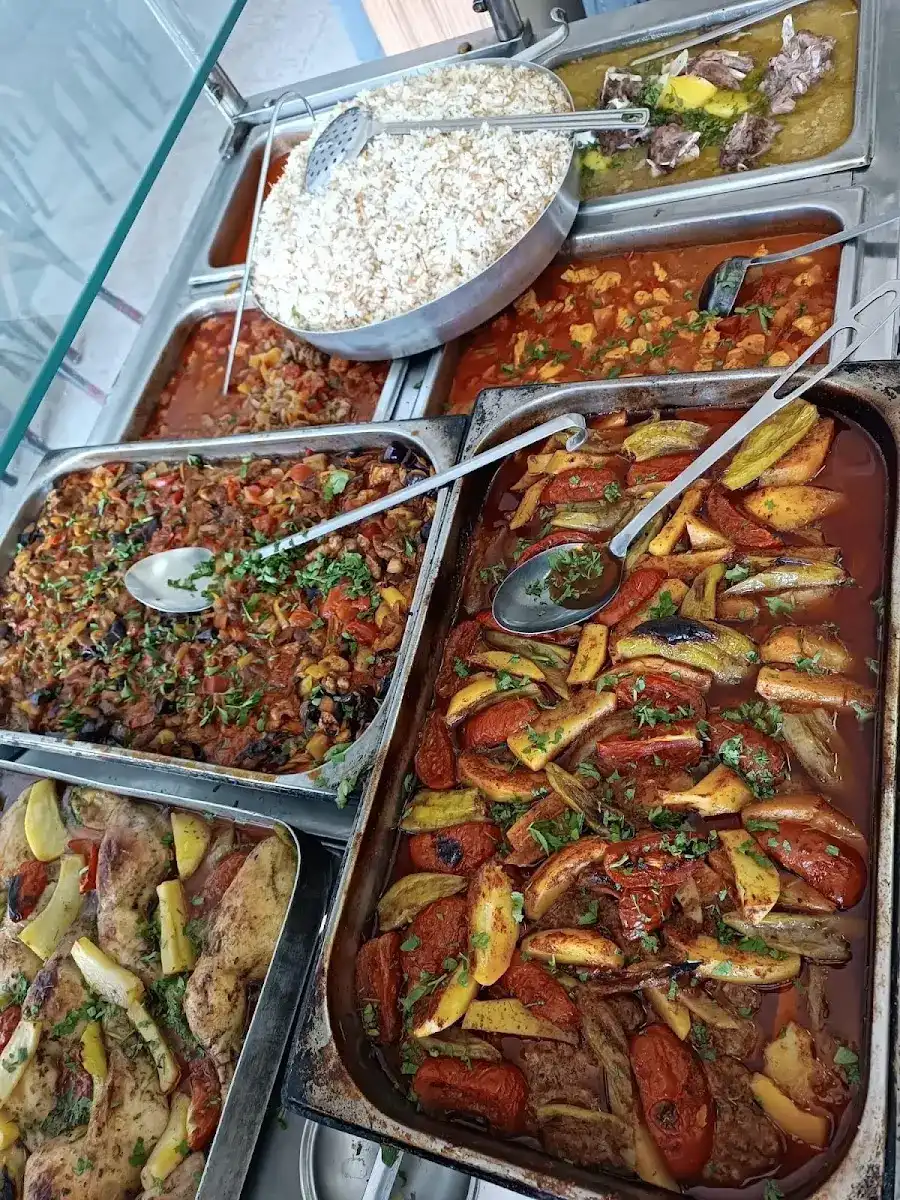 NERGİZ RESTORANT VE SULU YEMEK EV ET LOKANTASI fotoğraf 2