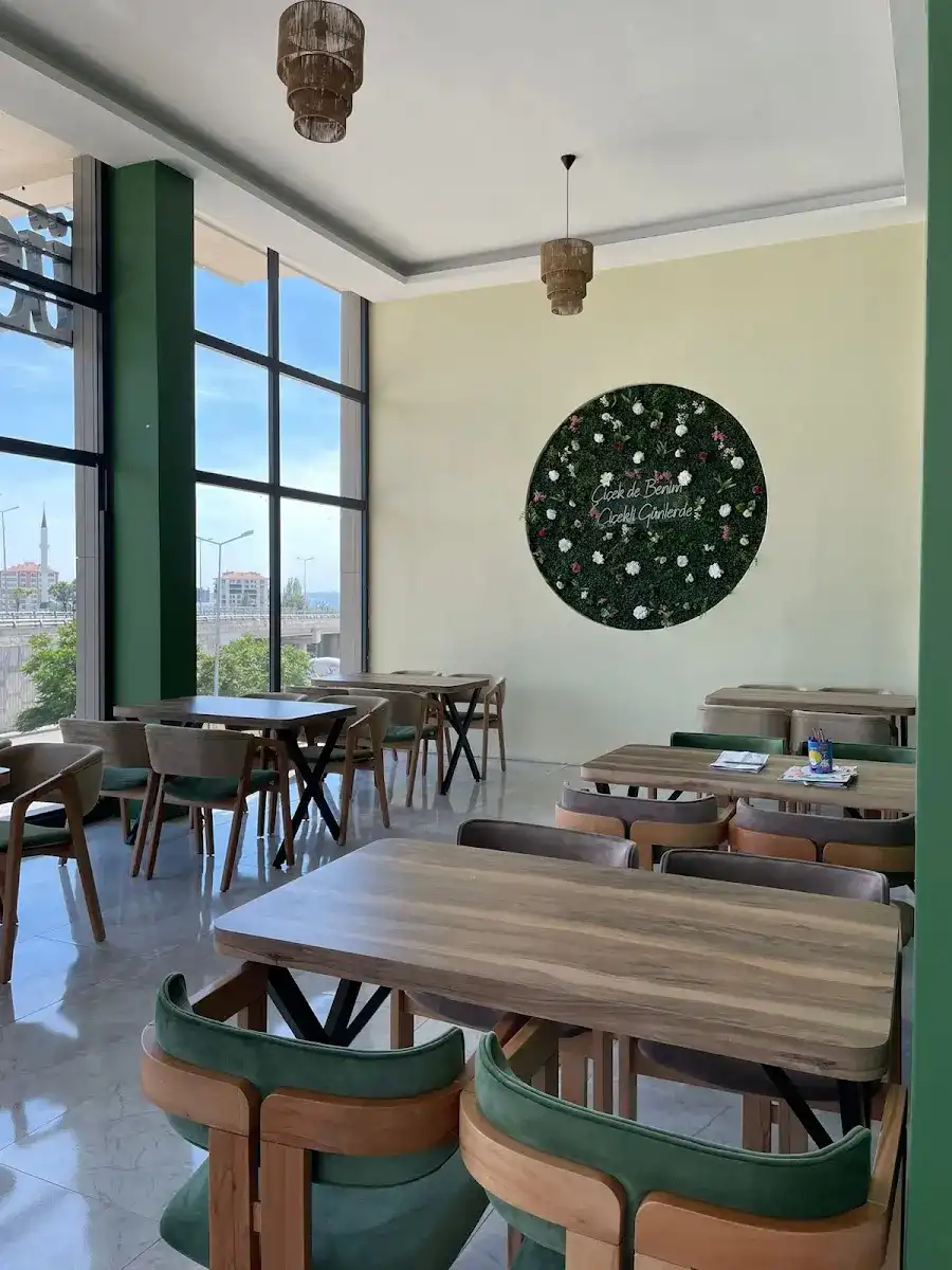Yüs-Ra Coffee Bistro fotoğraf 3