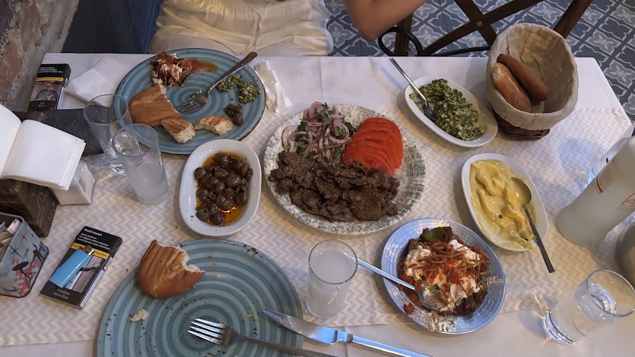 Anason Meyhane fotoğraf 3