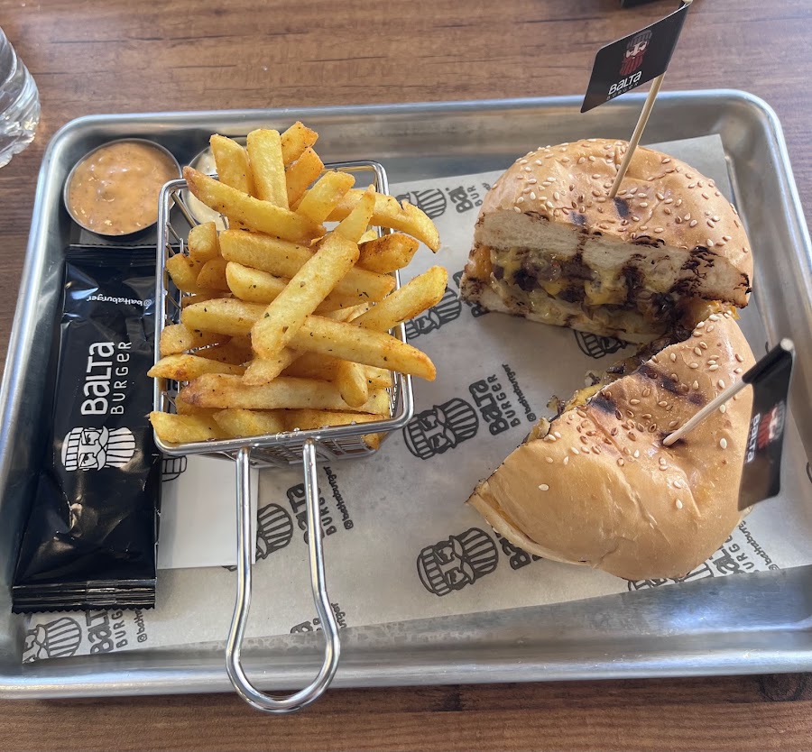 Balta Burger Ankara Emek fotoğraf 3