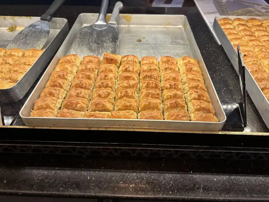 Faruk Güllü Baklava | Ankara - Balgat Şubesi fotoğraf 2