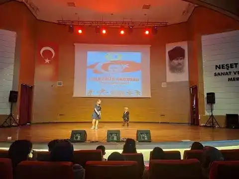 Neşet Ertaş Kültür Ve Kongre Merkezi