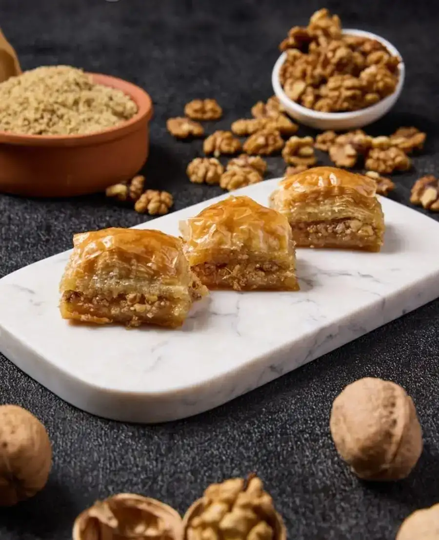 BAKLAVACI ERKUT