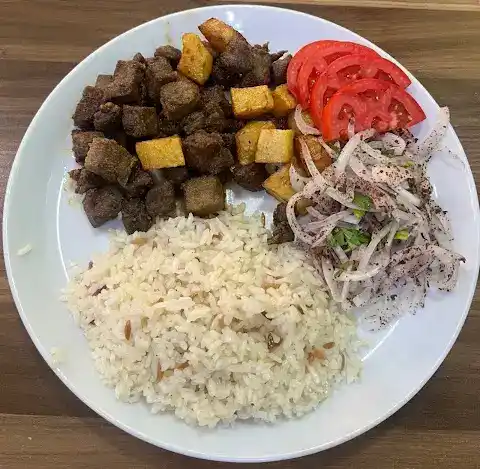 ünlü döner