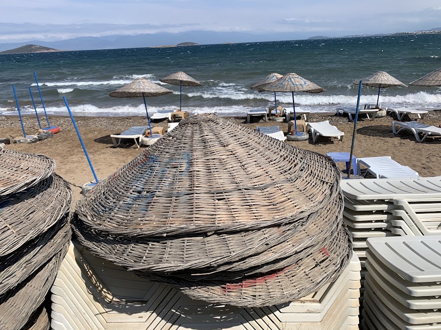 Beyaz plaj (White beach)