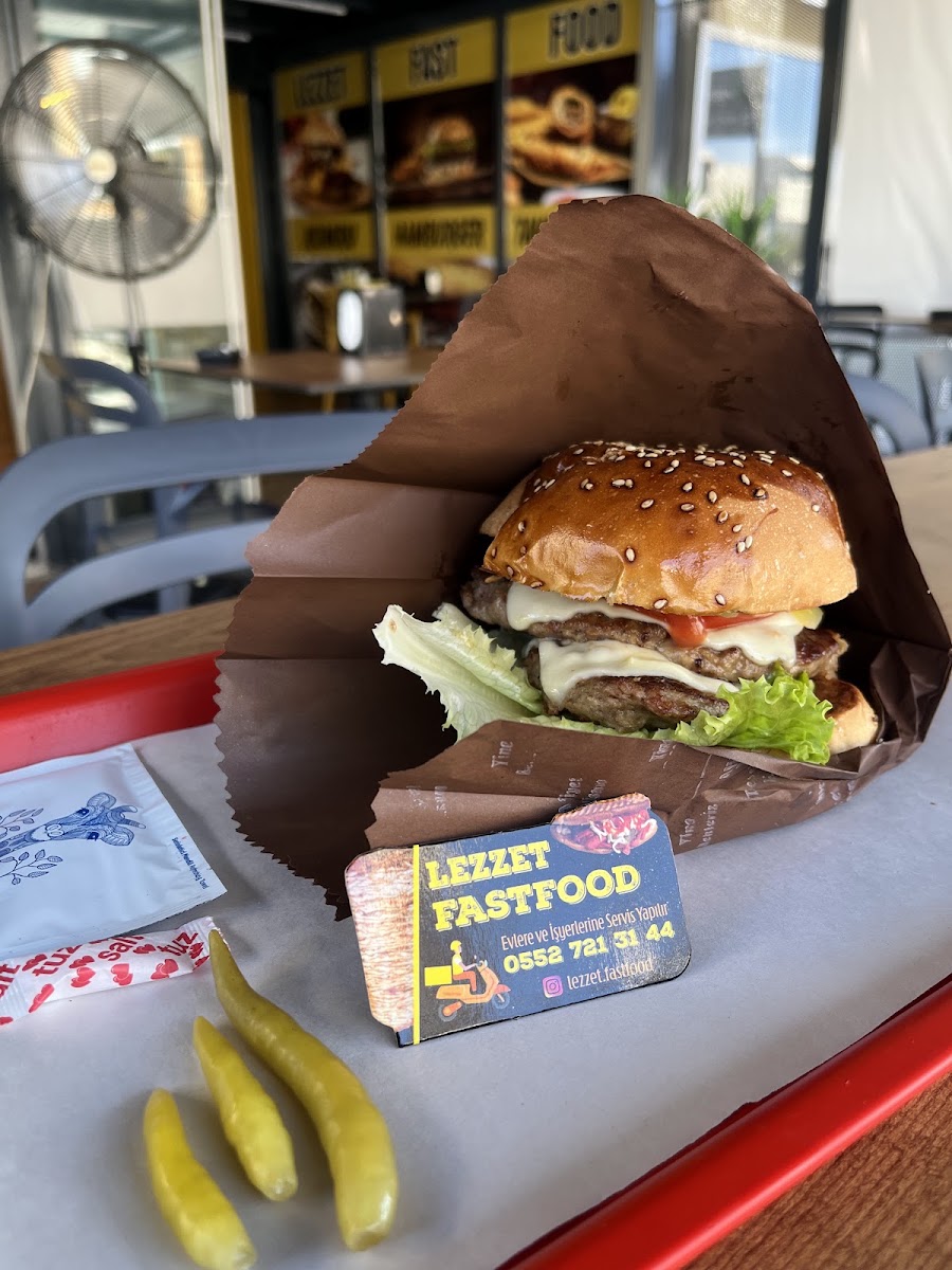 LEZZET FASTFOOD (tavuk dürüm, ayvalık tostu, hamburger…) fotoğraf 2