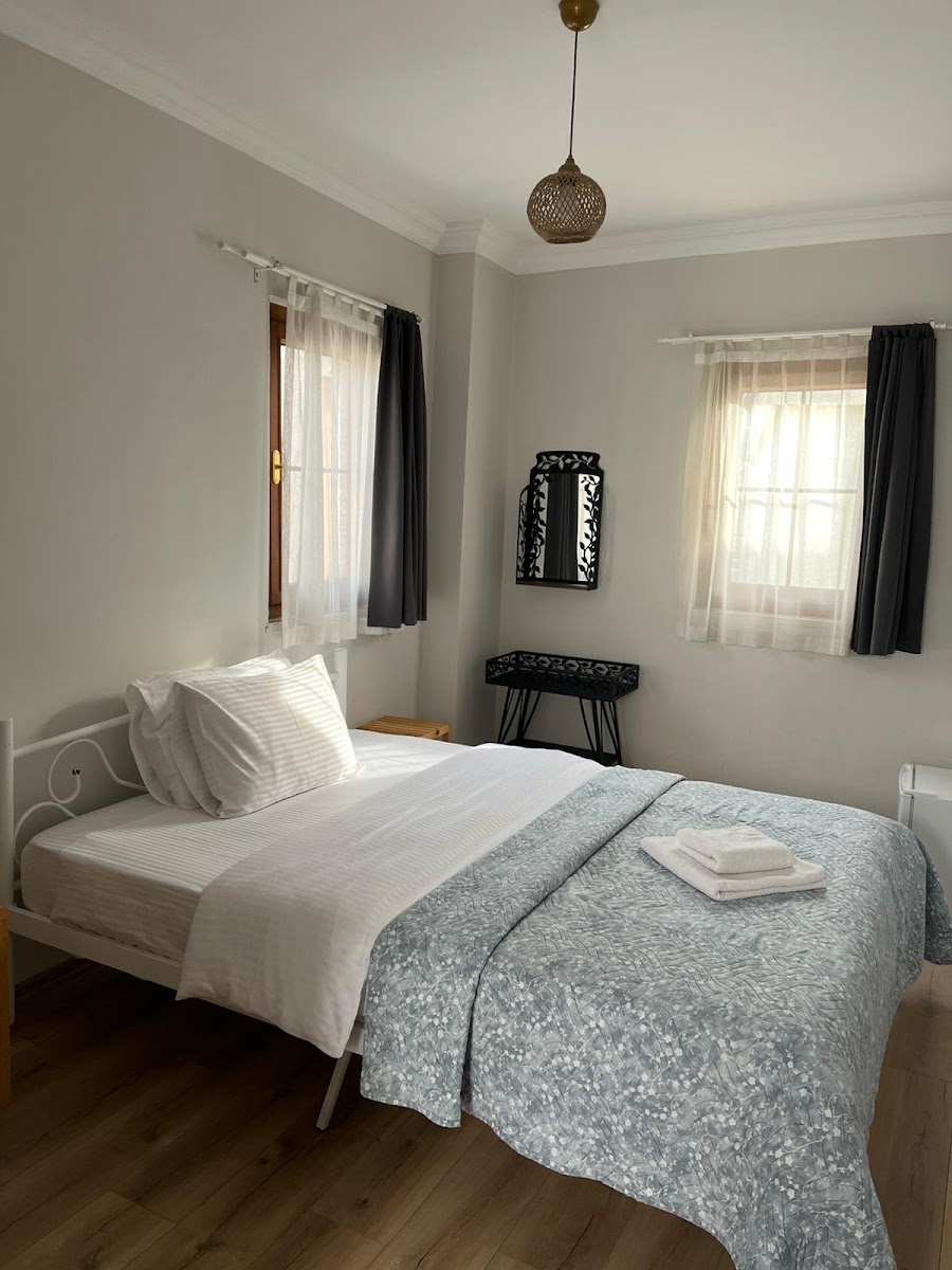 Lokal Ayvalik Guest Rooms fotoğraf 2