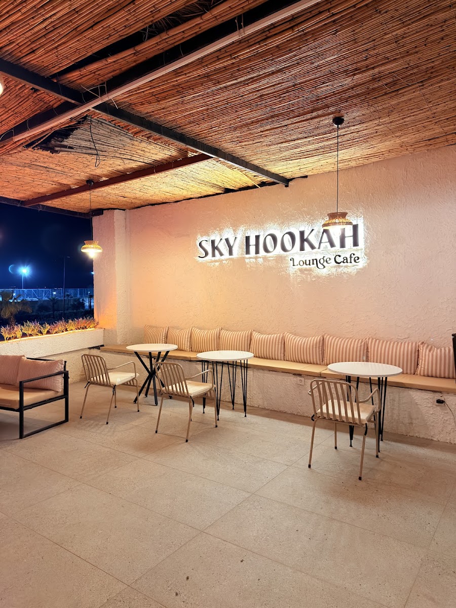 Sky Hookah Lounge fotoğraf 3
