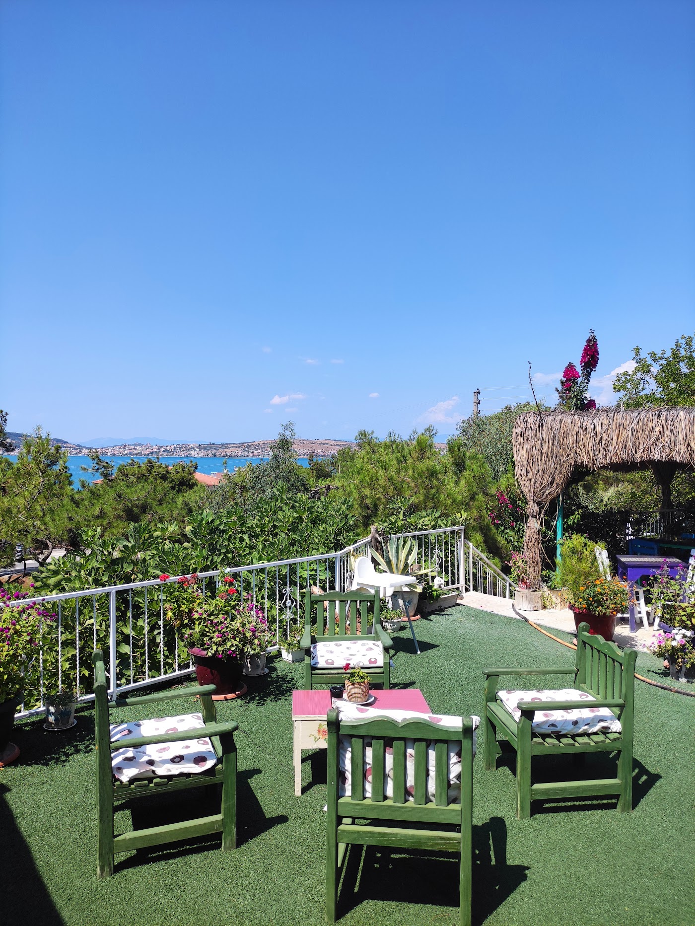 Tunç Otel