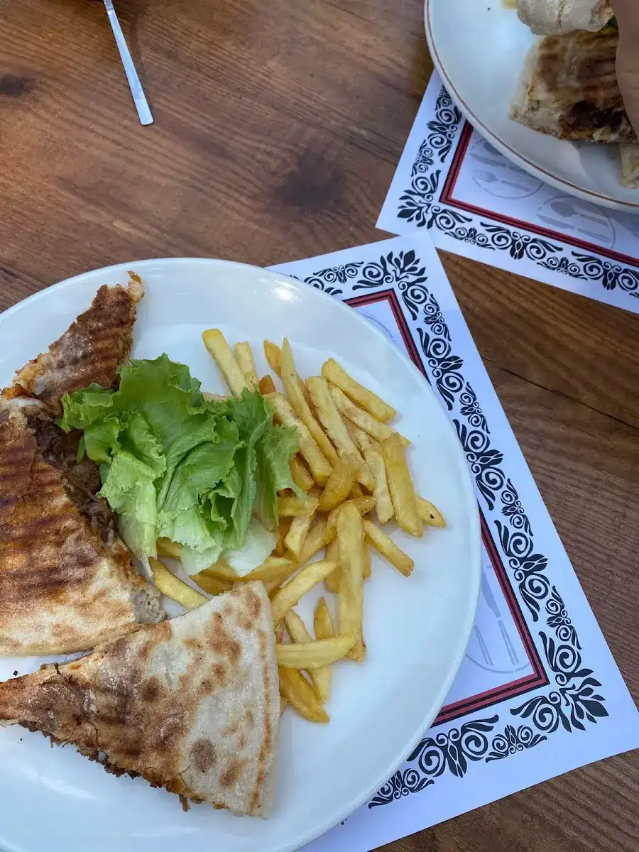 Havuzlu Bahçe Restaurant fotoğraf 2