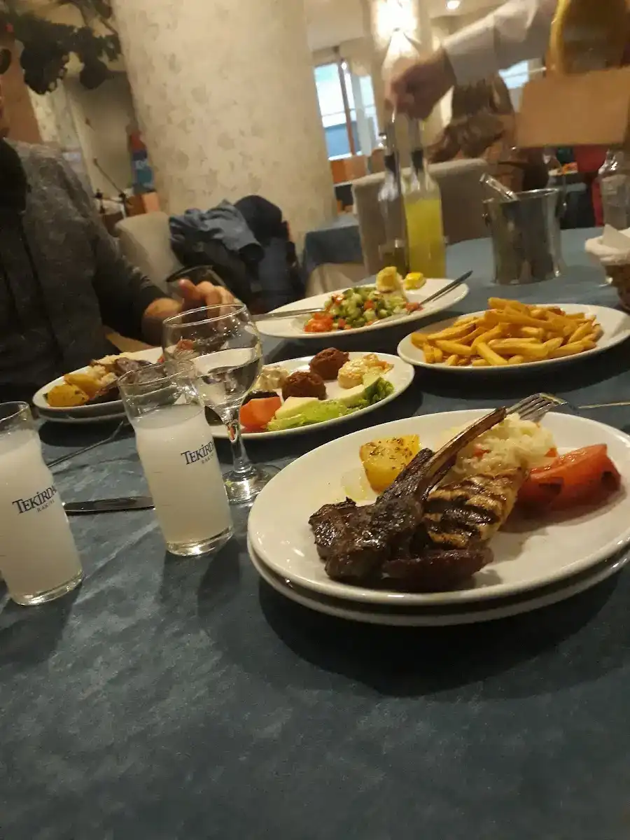 Olimpik Konak Restaurant fotoğraf 2