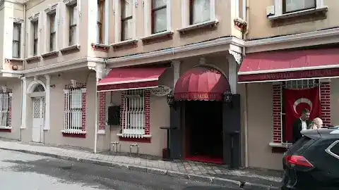 Arnavutköy Balıkçısı
