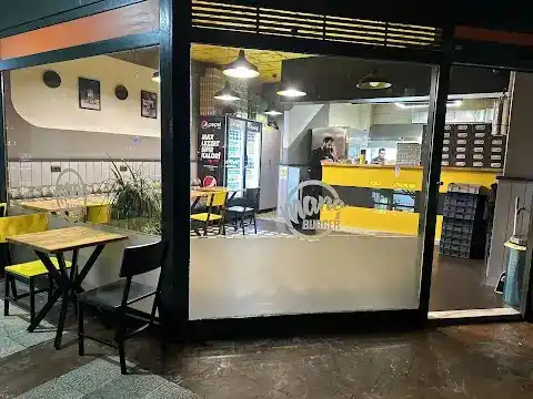 Mano Burger