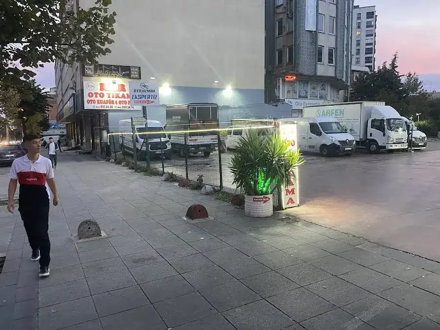 KAR Oto Yikama 7/24 AÇİK fotoğraf 3