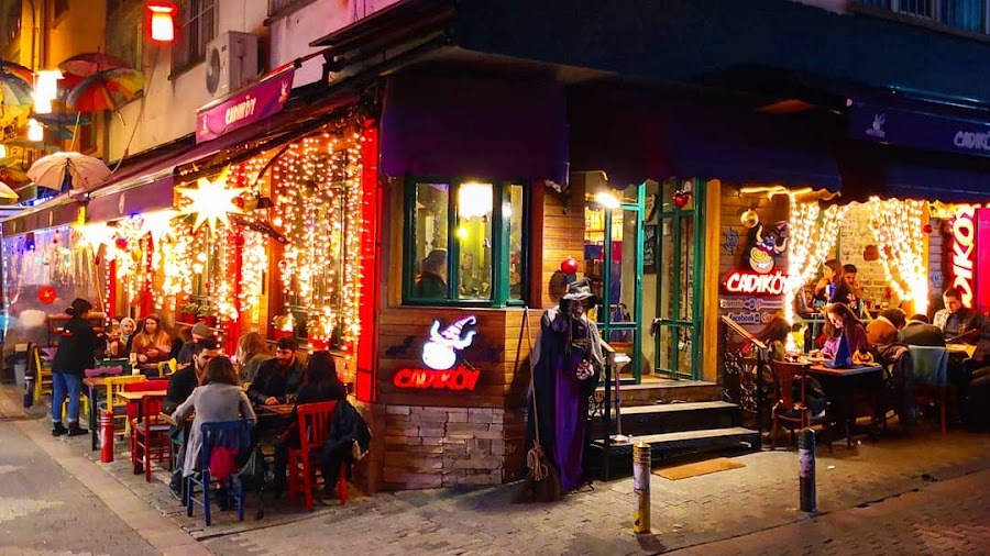 Cadıköy Cafe