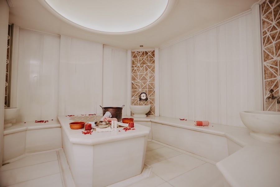 E Spa Wellness Kadıköy Holiday Inn & Massage Turkish Bath Hammam Istanbul fotoğraf 2