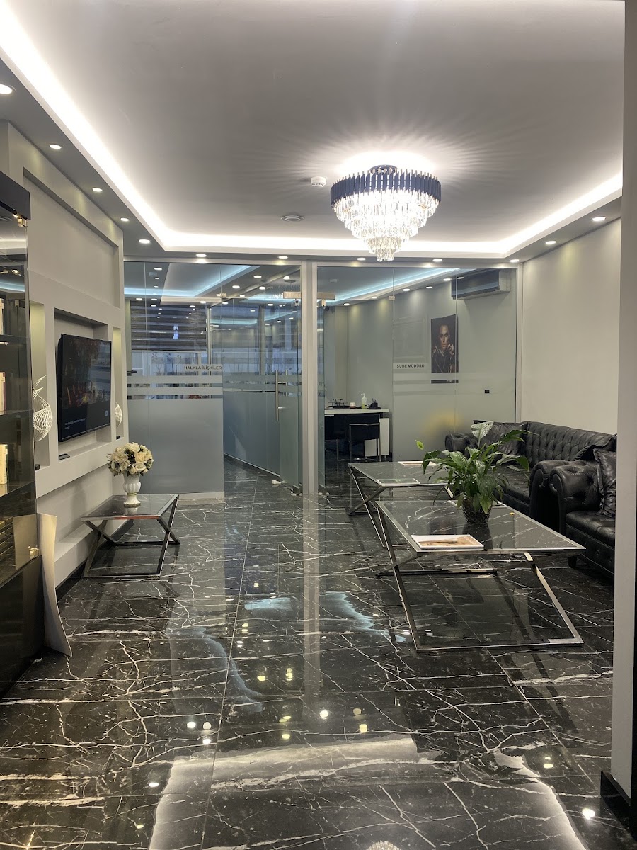 ELİSA WORLD KADIKÖY GÜZELLİK VE BAKIM