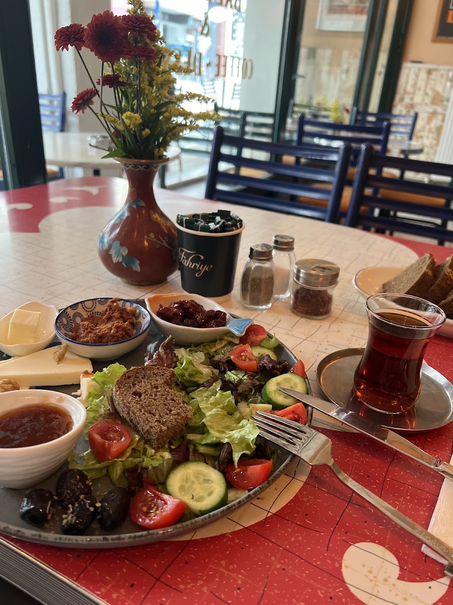 Fahriye Cafe fotoğraf 2