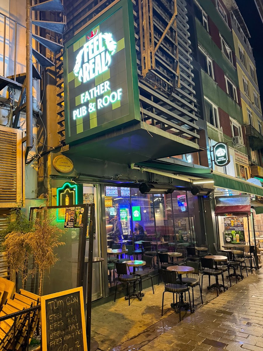 Father Pub | Kadıköy Pub | The Best Pub in Kadıköy