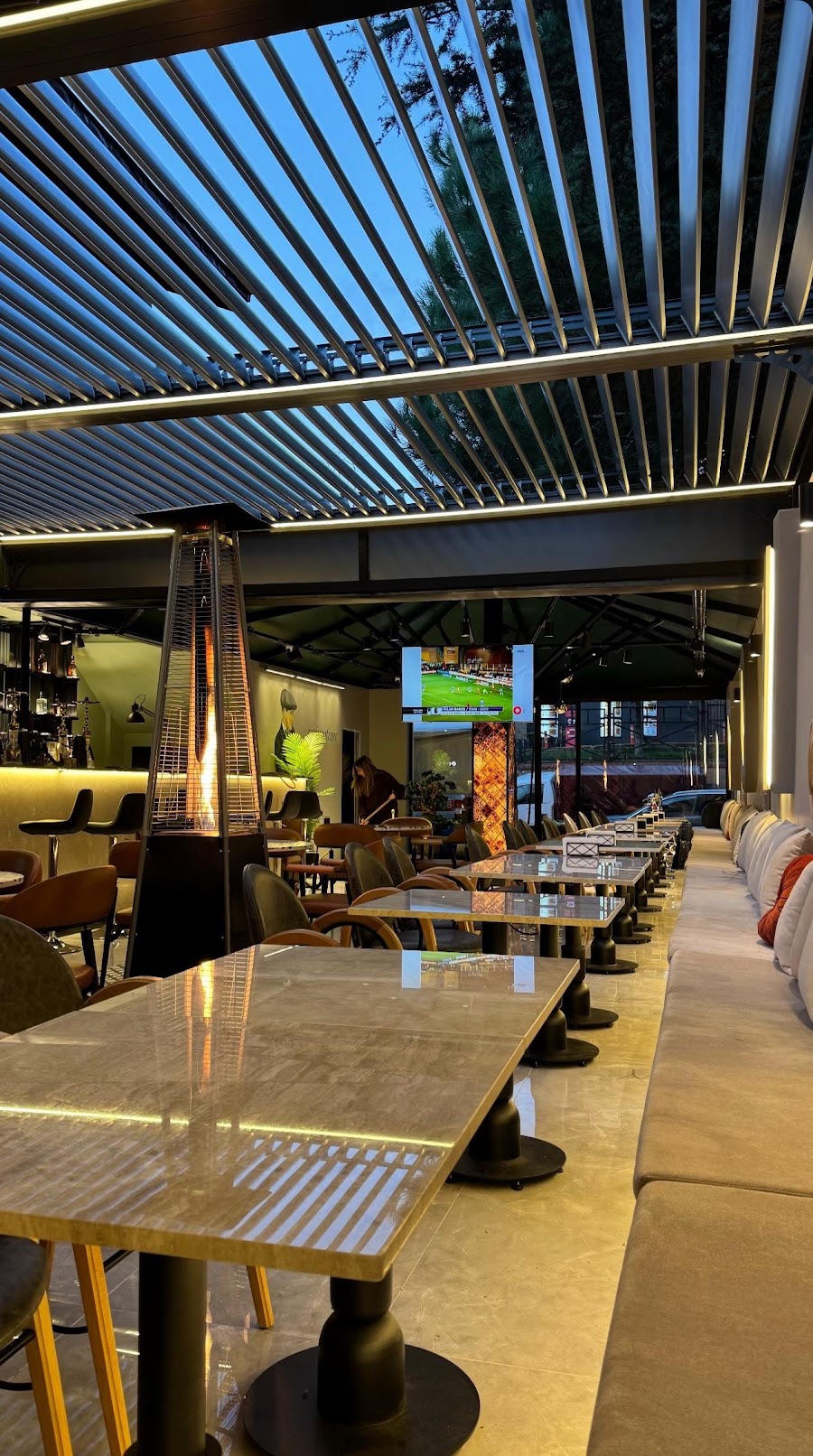 Jujuco Lounge & Hookah