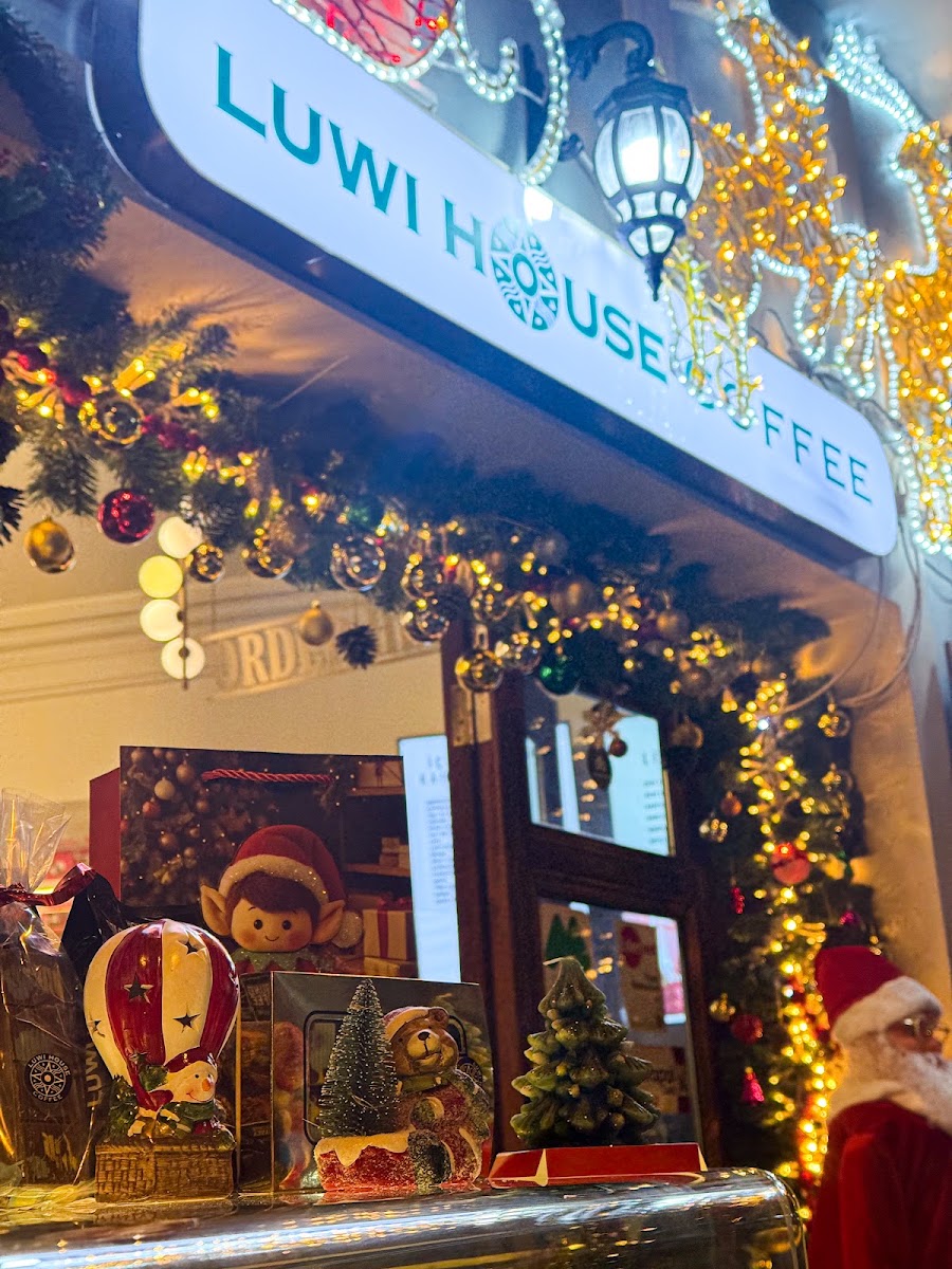 Luwi House Coffee
