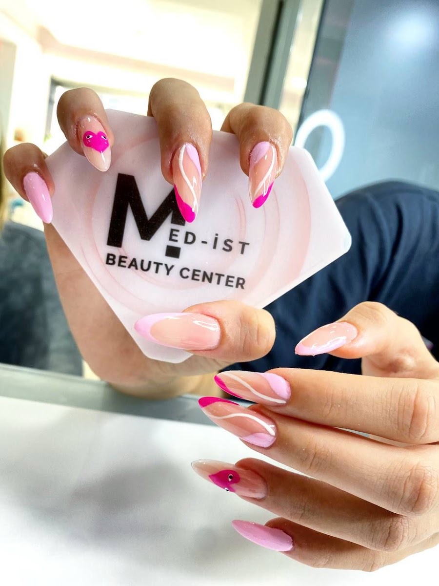 Med-İst Beauty Center | Kadıköy Epilasyon Merkezi ( Lazer Epilasyon, Cilt Bakımı, G5 Masajı, İnci Tozu Leke Bakımı ) fotoğraf 3