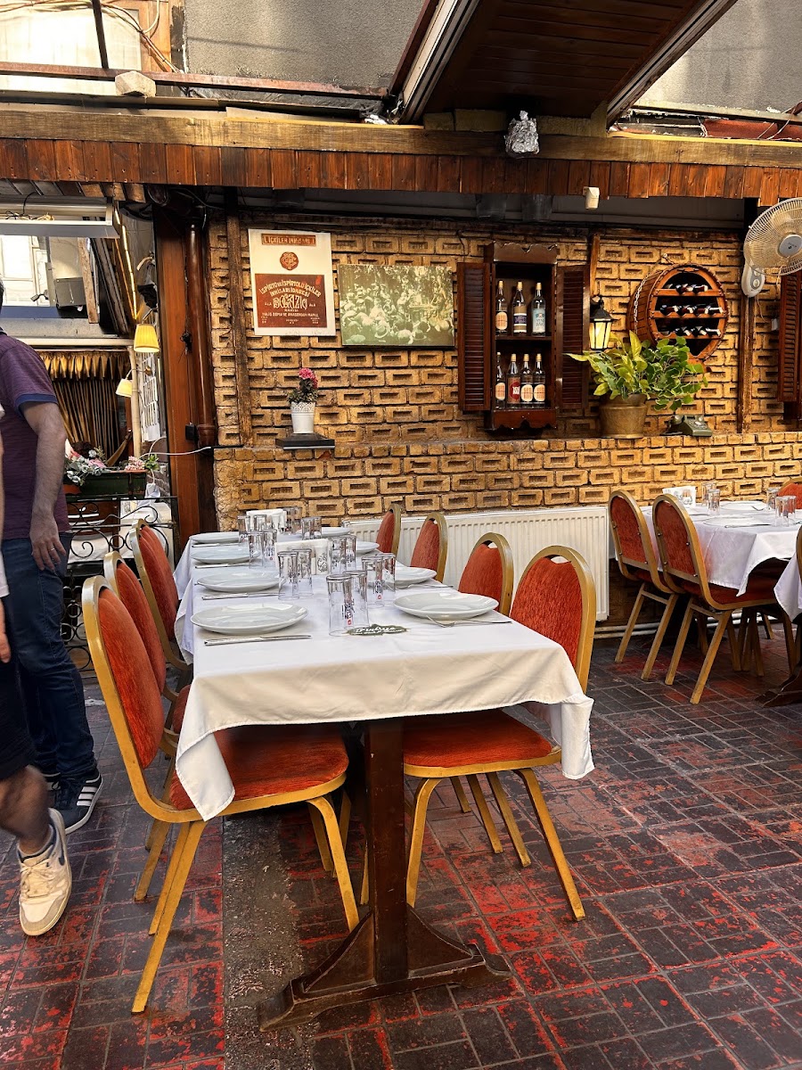 Piraye Taş Plak Meyhanesi fotoğraf 3