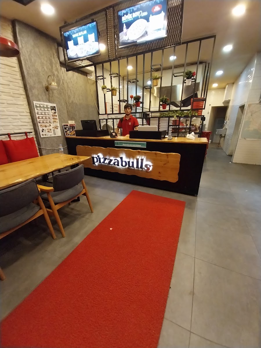 Pizzabulls Göztepe - Kadiköy fotoğraf 3
