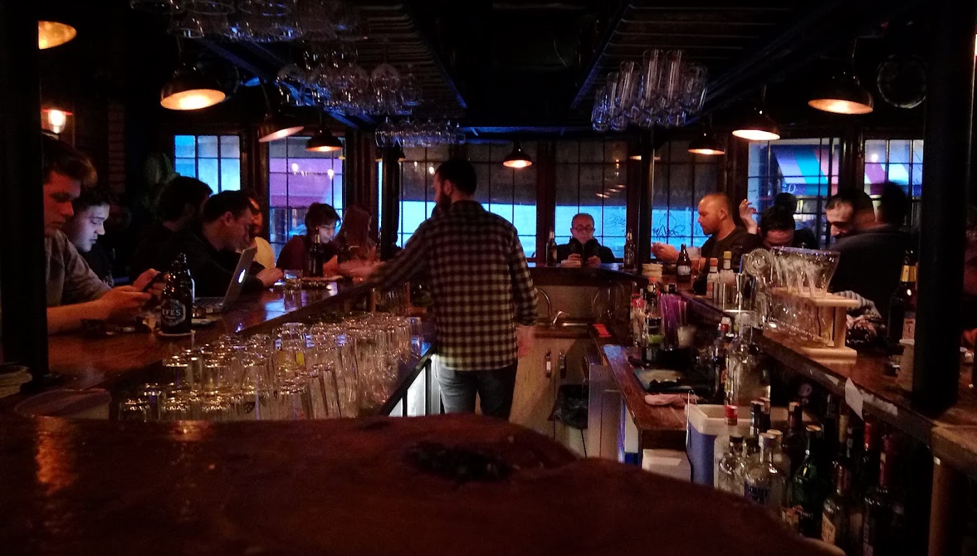 Revolte Pub
