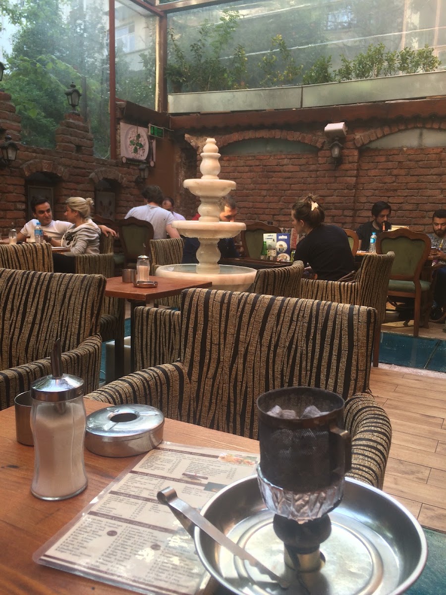 Sadıkpaşa Konağı Nargile Cafe fotoğraf 2