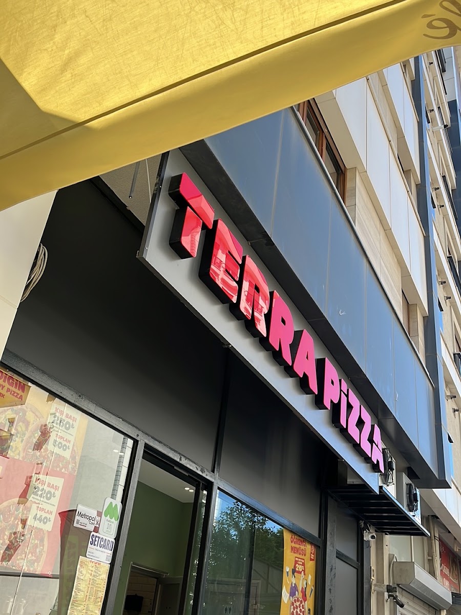 Terra Pizza - İstanbul (Kadıköy Feneryolu) fotoğraf 3