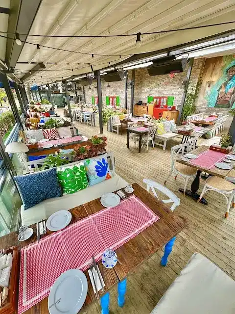 Love Garden Food & Mood