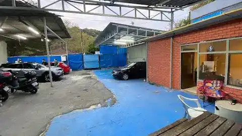 S34 Garage Car Detailing