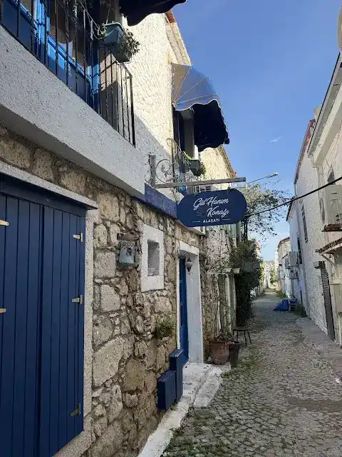 Gül Hanım konağı alaçatı