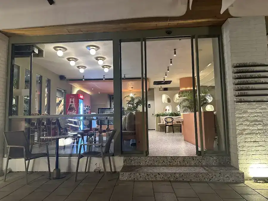 Luis Otel İzmir