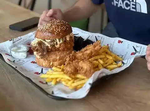 Ye's Fried Chicken Narlıdere Şb.
