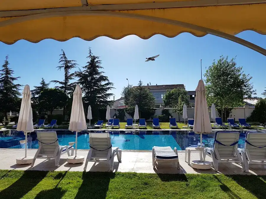 Crystal Kaymaklı fotoğraf 3